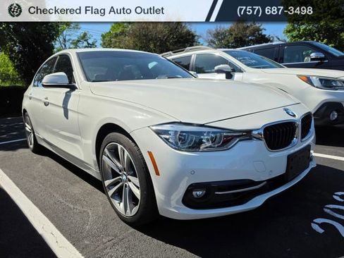 Used 2017 BMW 330i Sedan RWD image 3