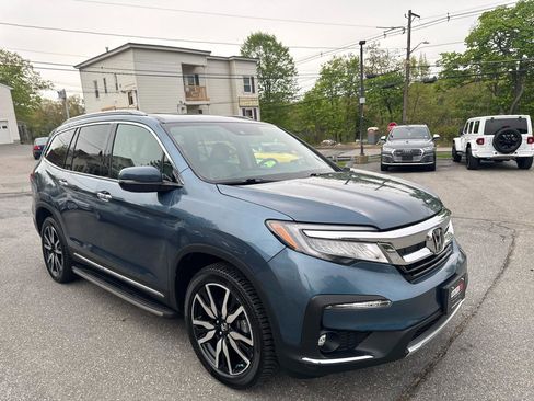 Used 2019 Honda Pilot Touring image 5