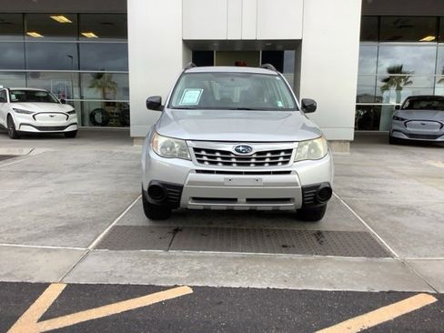 Used 2011 Subaru Forester 2.5X w/ Alloy Wheel Value Pkg image 12