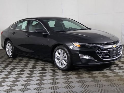 Used 2024 Chevrolet Malibu LT image 46