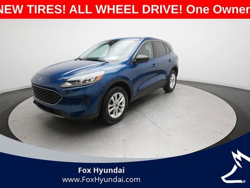 Used 2022 Ford Escape SE w/ Convenience Package AWD/4WD image 1
