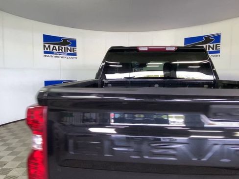Used 2025 Chevrolet Silverado 1500 Custom AWD/4WD image 9