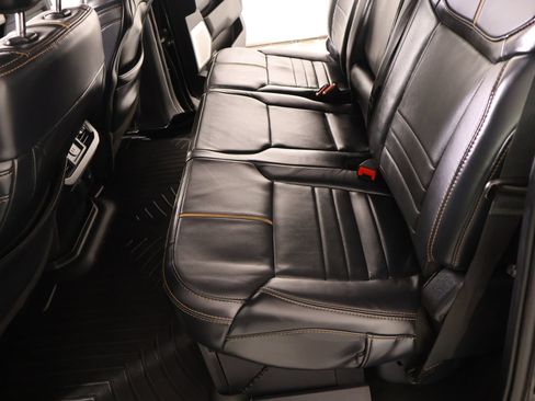 Used 2024 Ford F250 Platinum AWD/4WD image 13
