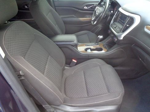 Used 2018 GMC Acadia SLE FWD image 32