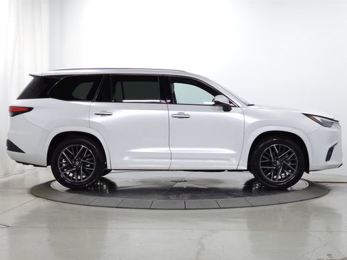 Used 2024 Lexus TX 350 AWD w/ Technology Package image 13