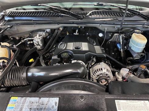 Used 2002 Chevrolet Silverado 2500 LS AWD/4WD image 23