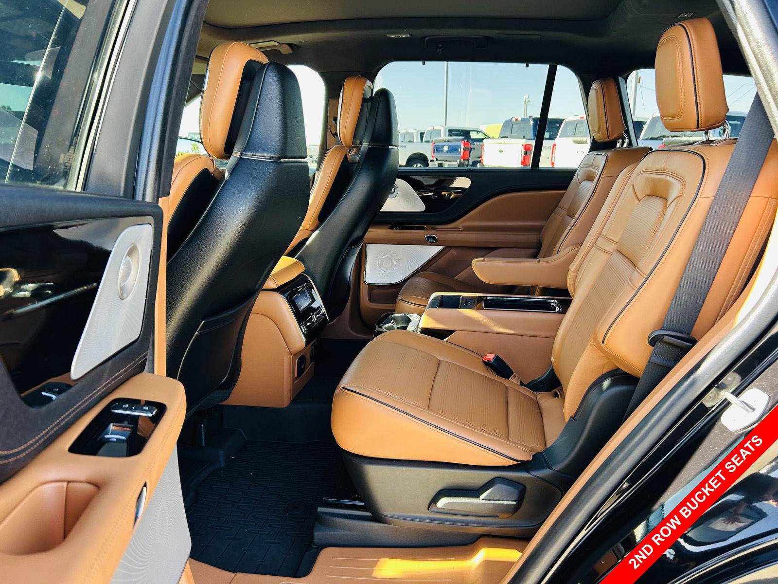 Used 2023 Lincoln Aviator Black Label w/ Jet Package AWD/4WD image 33