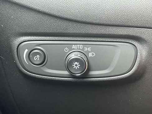 Used 2024 Chevrolet Equinox RS w/ RS Leather Package FWD image 20