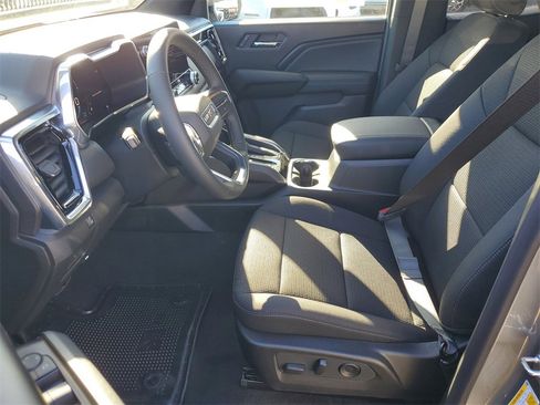 New 2026 GMC Canyon Elevation w/ Convenience Package image 11