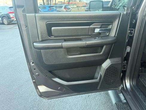 Used 2017 RAM 1500 Rebel w/ Luxury Group image 29