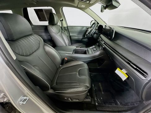 Used 2023 Hyundai Palisade Limited image 12