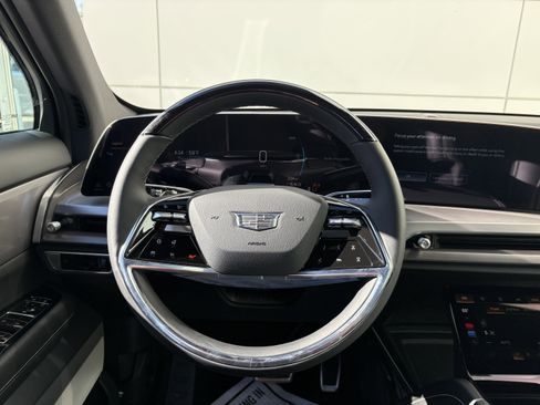 New 2026 Cadillac Vistiq Sport image 55