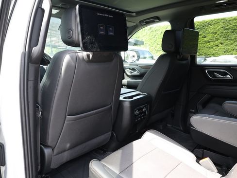Used 2024 Chevrolet Tahoe High Country RWD image 20