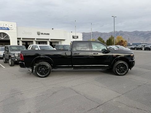 New 2026 RAM 3500 Limited image 5