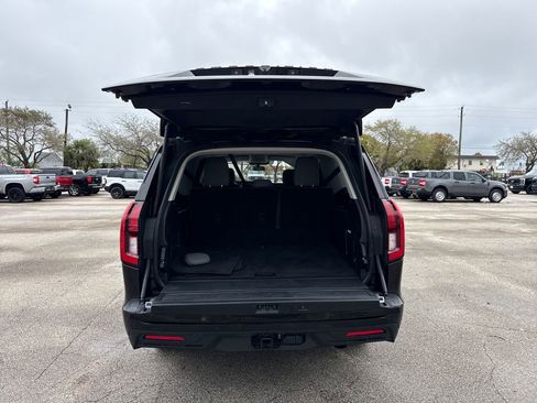 Used 2025 Ford Expedition Max Active image 30