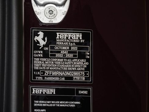 Used 2022 Ferrari Roma RWD image 40