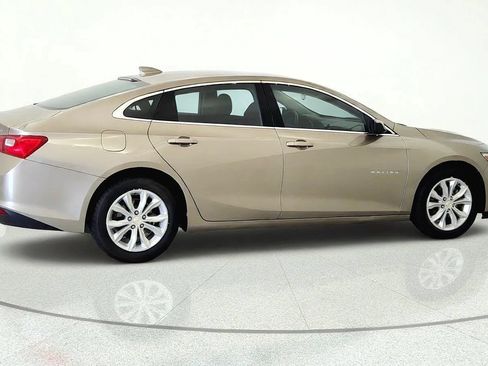 Used 2024 Chevrolet Malibu LT FWD image 6