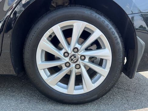 Used 2024 Toyota Camry LE FWD image 22
