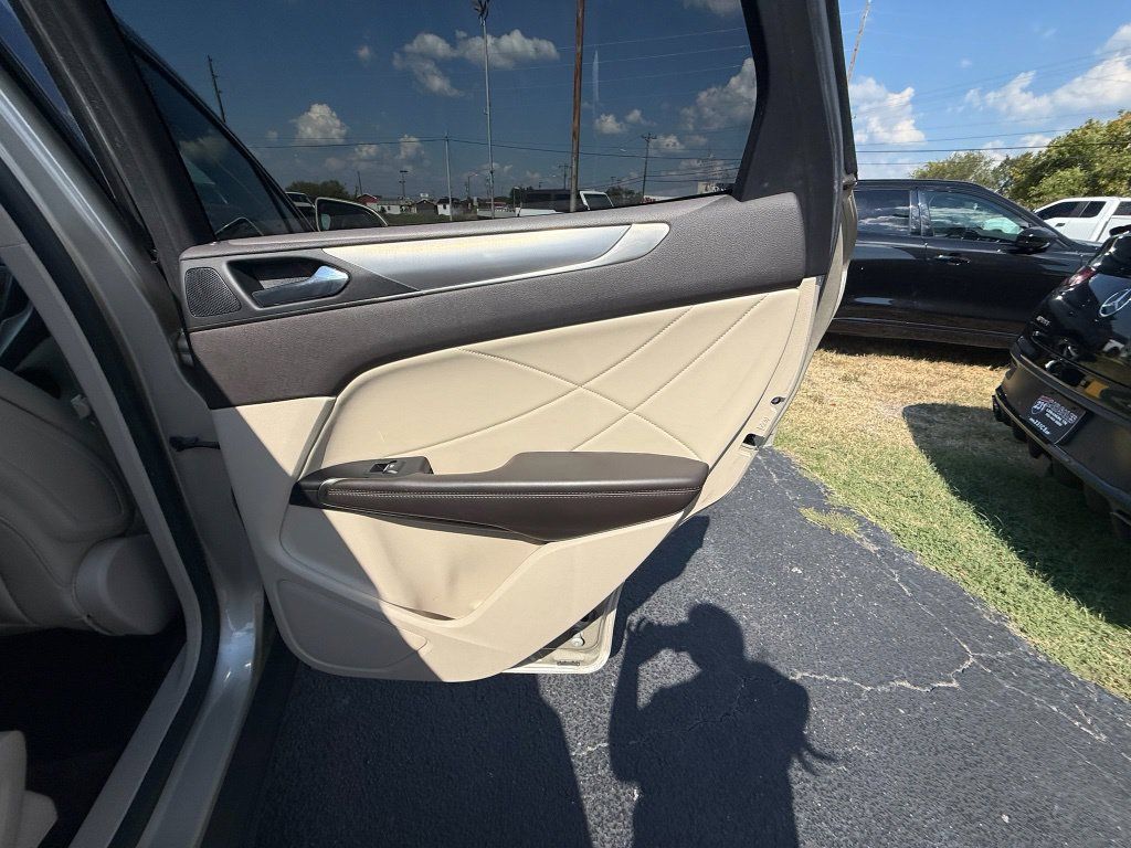 Used 2017 Lincoln MKC Premiere FWD image 20