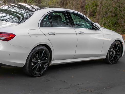 Used 2021 Mercedes-Benz E 350 E 350 RWD Sedan w/ Premium Package image 60