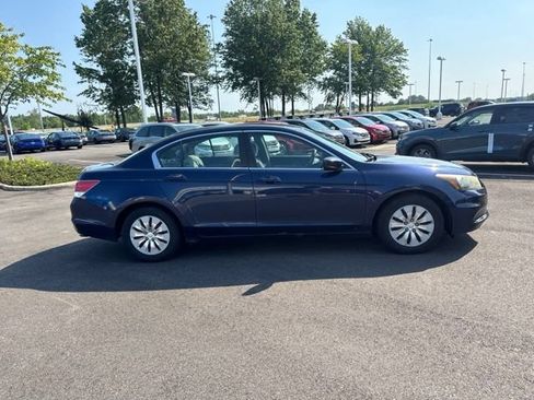Used 2012 Honda Accord LX image 5