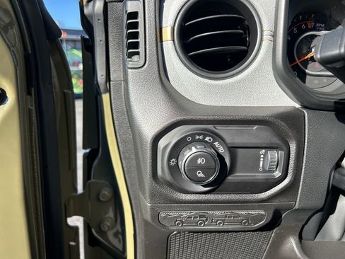 New 2026 Jeep Gladiator Willys image 16