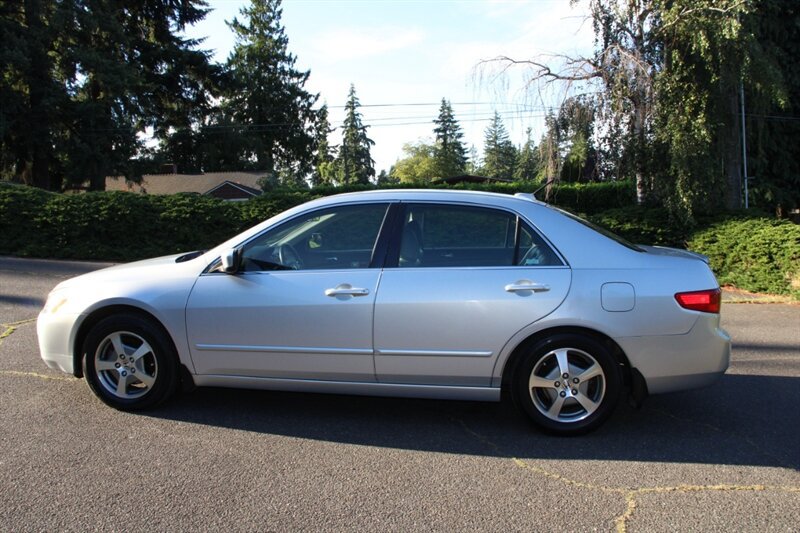 Used 2005 Honda Accord Hybrid Sedan image 11