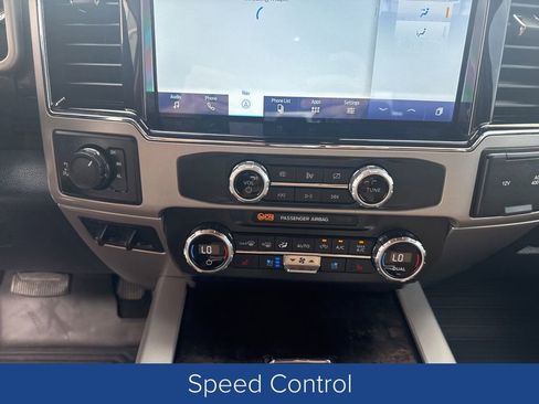 Used 2022 Ford F250 Lariat w/ Lariat Value Package AWD/4WD image 22