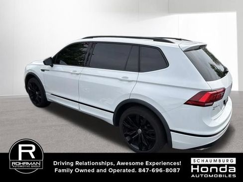 Used 2020 Volkswagen Tiguan SE R-Line AWD/4WD image 8