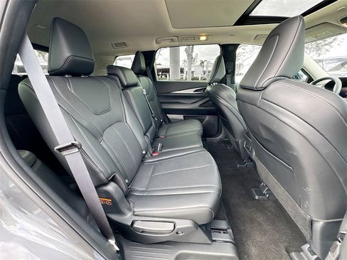 Used 2026 INFINITI QX60 Pure w/ Cargo Package image 30