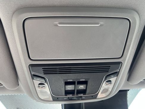 Used 2022 Honda Ridgeline RTL-E image 13