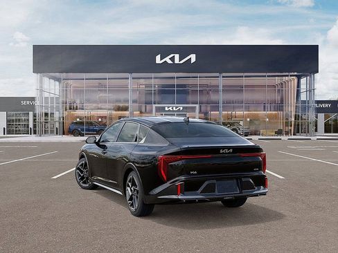 New 2026 Kia K4 GT-Line w/ GT-Line Sunroof Package image 4