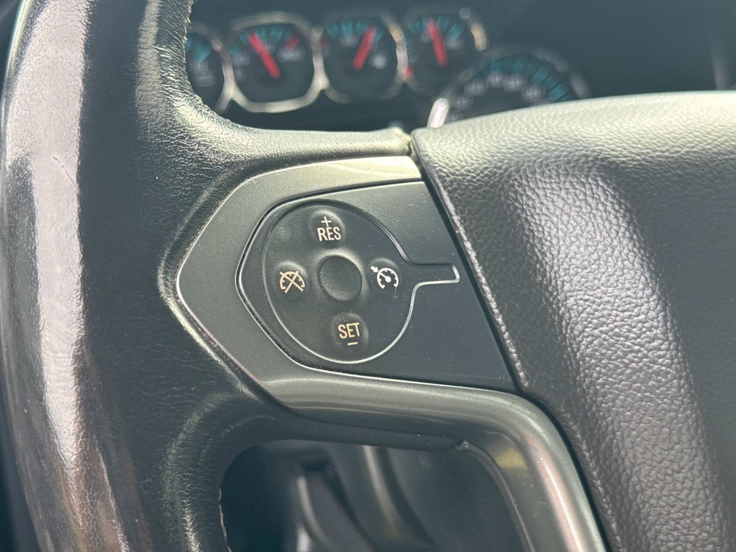 Used 2018 Chevrolet Silverado 1500 LT w/ All Star Edition AWD/4WD image 33