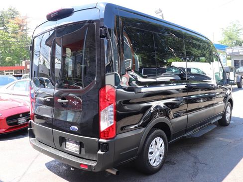 Used 2025 Ford Transit 350 XLT RWD image 5