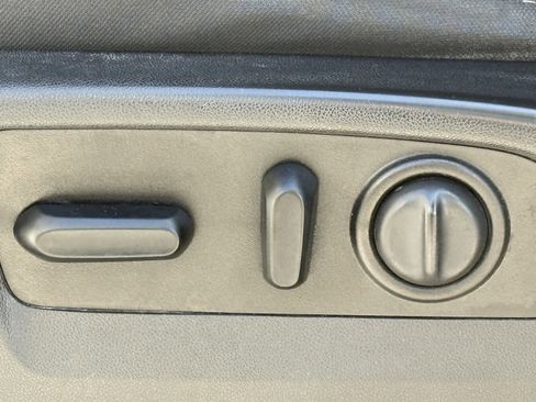 Used 2020 Chevrolet Silverado 2500 LT w/ All Star Edition image 32