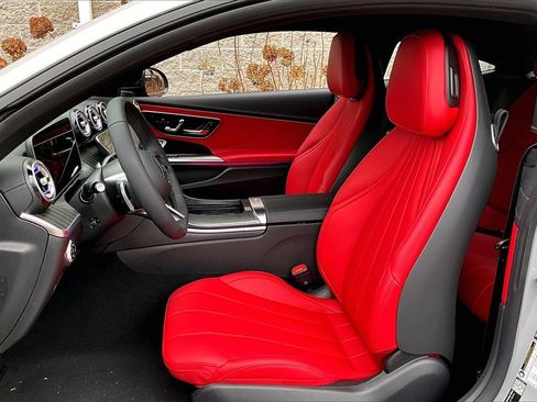 New 2026 Mercedes-Benz CLE 300 4MATIC Coupe image 9