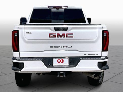 Used 2024 GMC Sierra 2500 Denali w/ Denali Reserve Package image 5
