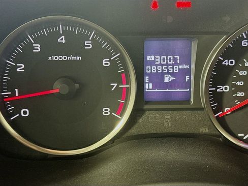 Used 2015 Subaru Crosstrek 2.0i Premium AWD/4WD image 14