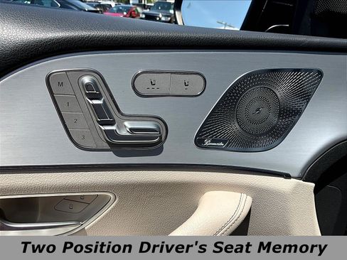 Used 2020 Mercedes-Benz GLS 450 4MATIC image 37