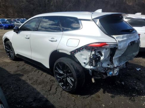 Used 2025 Toyota Crown Signia w/ Advanced Technology Package image 3