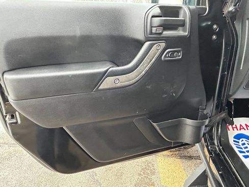 Used 2015 Jeep Wrangler Unlimited Sport w/ Quick Order Package 24S image 31