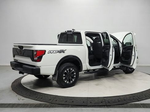 Used 2023 Nissan Titan PRO-4X w/ Pro-4x Utility Package AWD/4WD image 15