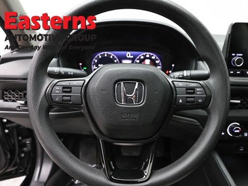Used 2025 Honda Accord SE image 10