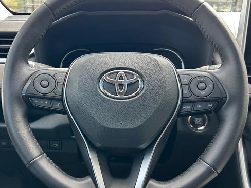 Certified 2024 Toyota RAV4 XLE w/ Convenience Package AWD/4WD image 20