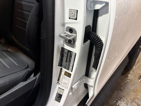 New 2026 Mercedes-Benz GLC 300 GLC 300 image 31