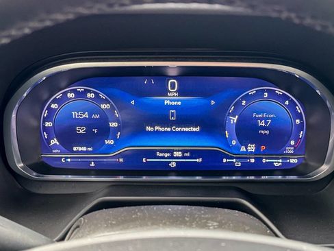 Used 2023 Chevrolet Suburban Premier image 31