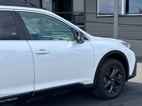 Used 2021 Subaru Outback Onyx Edition XT w/ Popular Package #2 AWD/4WD image 4