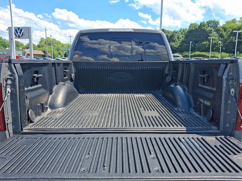 Used 2018 Ford F150 Raptor w/ Equipment Group 802A Luxury AWD/4WD image 28