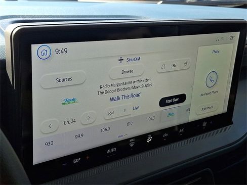 New 2025 Ford Maverick XL image 10