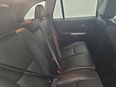 Used 2014 Ford Edge SEL w/ Equipment Group 205A AWD/4WD image 19